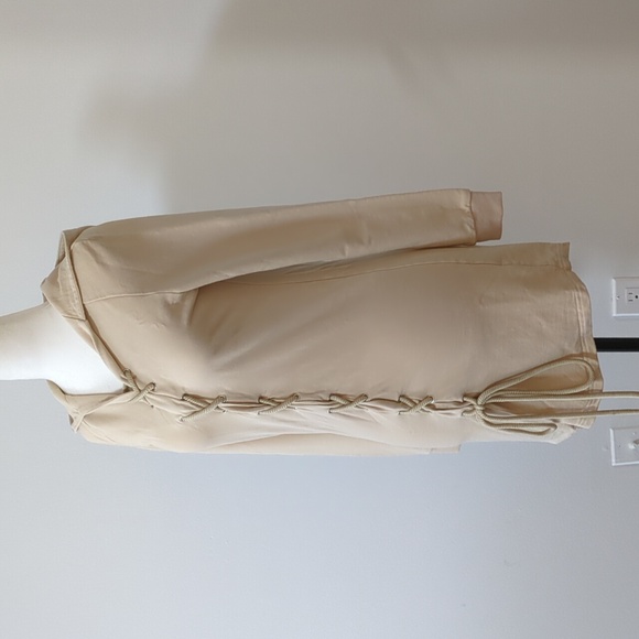 Manière de Voir Long-Sleeve Hooded Lace Up  Top - Picture 4 of 15